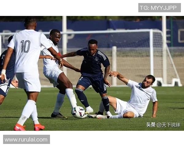 fC巴黎与索肖的精彩对决比分揭晓赛季最新战况分析